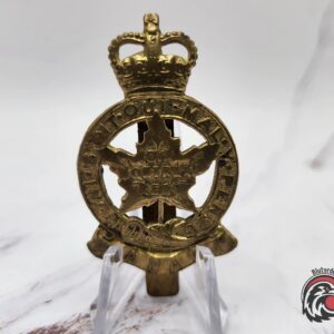 #1142 - WW1 Canadian Royal Montreal Regiment Cap Badge – Gaunt Marked