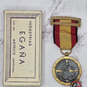 #1615 – Spanish Campaign Medal (Medalla de la Campaña) – Egaña Factory – Original Box & Wrapper