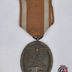 #1337 - West Wall Medal (Deutsches Schutzwall-Ehrenzeichen) – Bronze – Unmarked