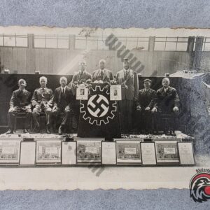 #1785 – Original German WWII Photograph – Deutsche Arbeitsfront (DAF) Award Ceremony