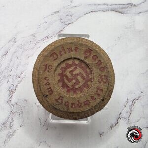 #2740-0029 – German WWII DAF “Deine Hand dem Handwerk” 1935 Wooden Badge – Missing Pin
